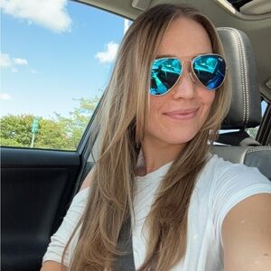 Meet your Posher, Drew